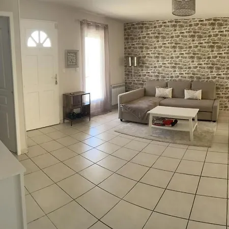 La De L'olivier Piscine Privee Et Parking Сasa de vacaciones