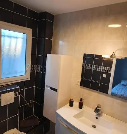 Сasa de vacaciones La De L'olivier Piscine Privee Et Parking Carcasona