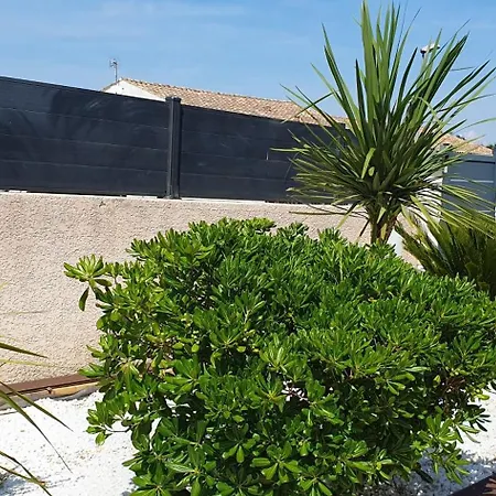 Сasa de vacaciones La De L'olivier Piscine Privee Et Parking