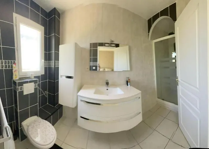 Nyaraló La De L'olivier Piscine Privee Et Parking *