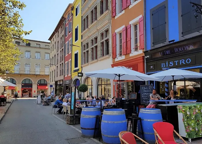 La De L'olivier Piscine Privee Et Parking Nyaraló *