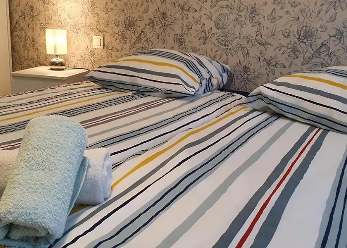 Nyaraló La De L'olivier Piscine Privee Et Parking *